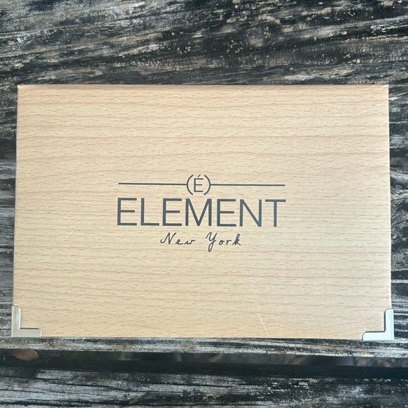 NIB Element New York Wallet Key Ring and Watch. New!